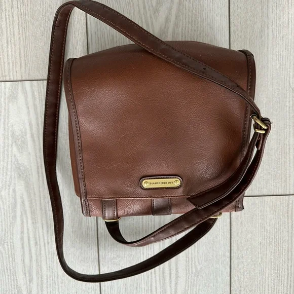 Vintage Small Brown Leather Crossbody Bag - Women - Picture 7 of 7